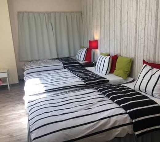 Family Hostel Umeda near One floor 110 mÂ² Private spac