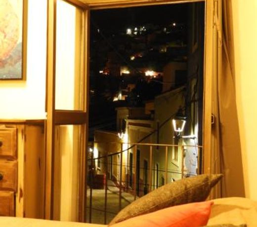 Santa Posada Suites by Lunian