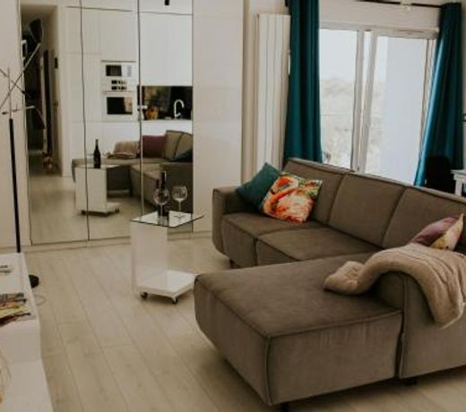 NG New Gardens Apartment