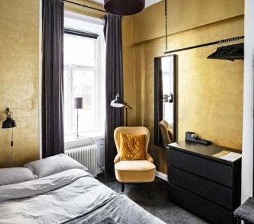 Eight Rooms