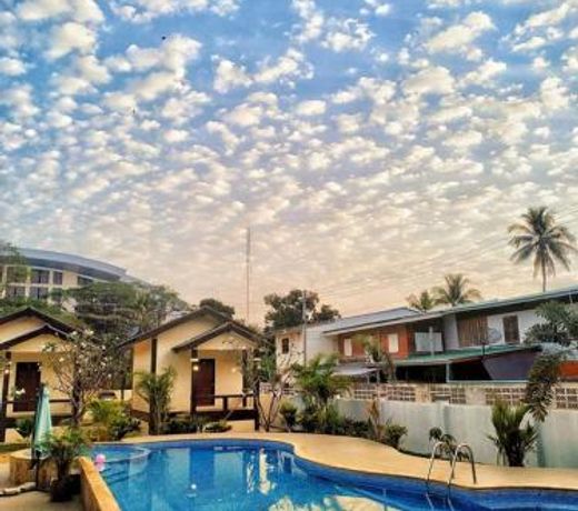 SUNRAY GUESTHOUSE