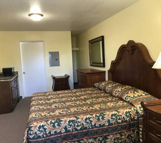 Hacienda Motel