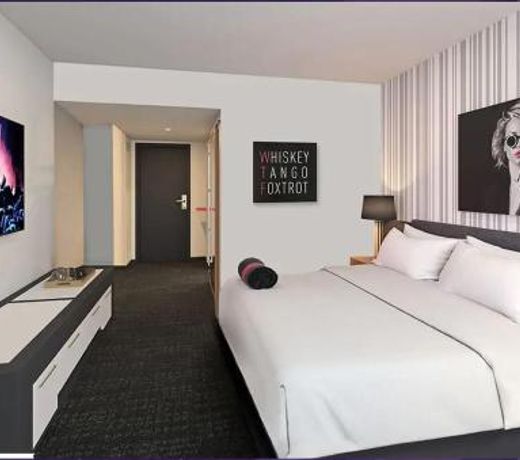 The Rose Chicago, Tapestry Collection By Hilton