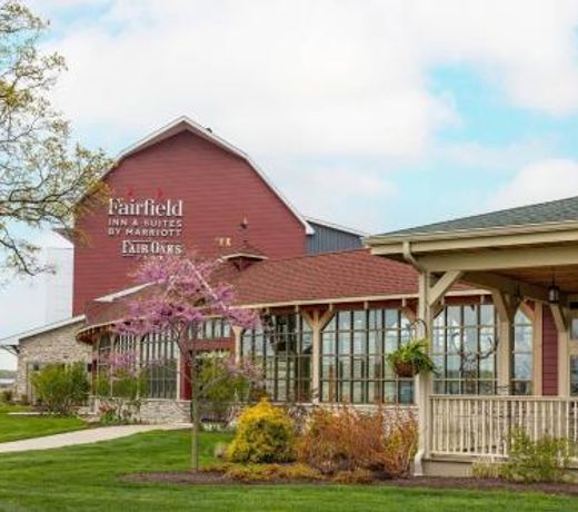 Fairfield Inn & Suites by Marriott Fair Oaks Farms
