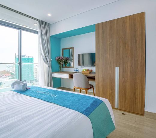 Yen Vy Hotel and Apartment