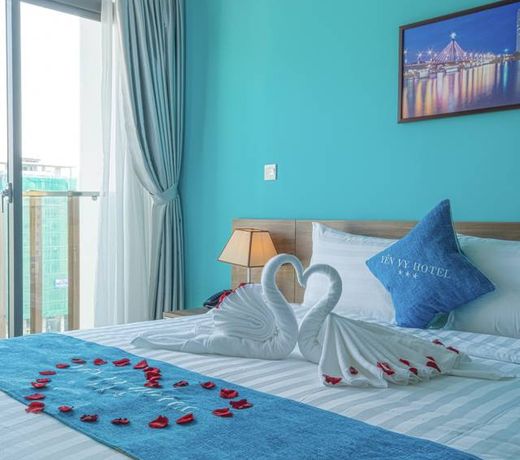Yen Vy Hotel and Apartment