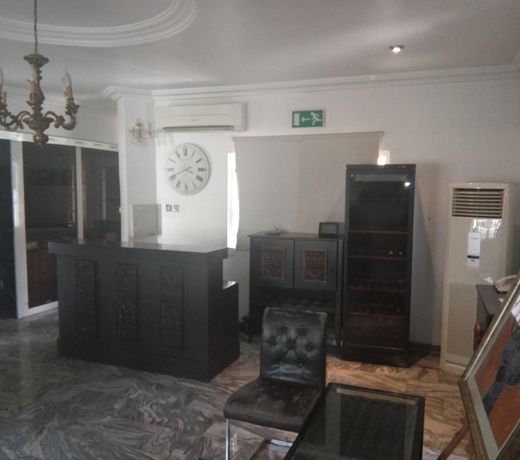 Vido Hotel