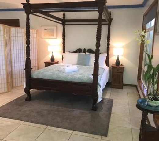Taj on Byrnes - Private Luxury Apartment Mareeba