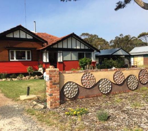 Character 1940s Property