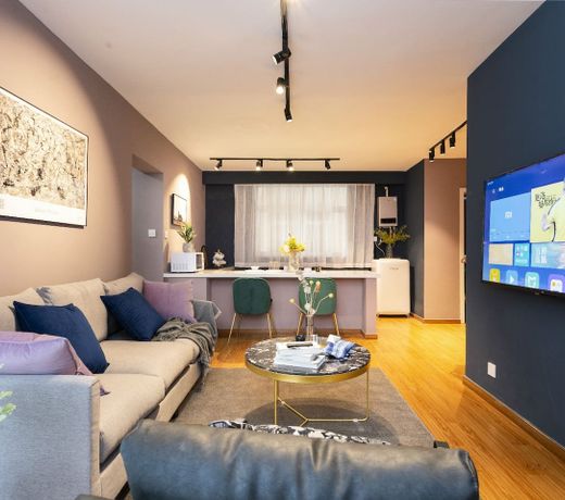 Yun's Apartment with Great View in XuJiahui
