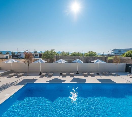 Luxury Penthouse Cosmacendi