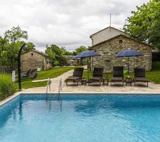 Attractive Stone Villa M-Mate with Pool - Privacy Guaranteed
