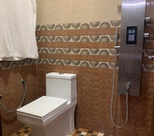 Zoe Villa Rooms