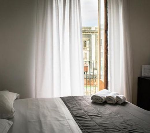 Agatha Cosy Hotel
