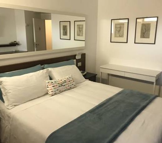 Piccolo Hotel