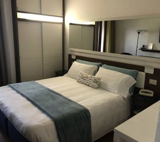 Piccolo Hotel