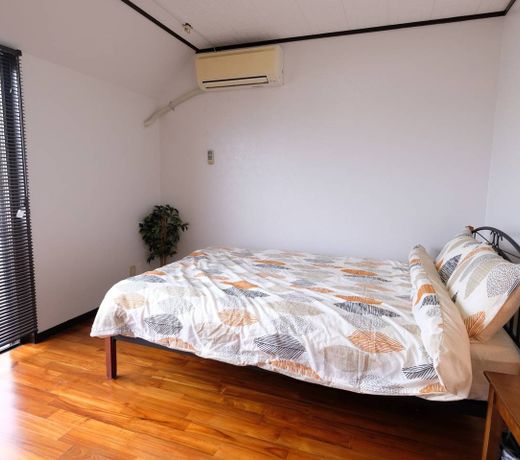 3F Apartment On Henza Island
