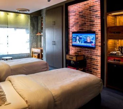 Flowery Holiday Suites