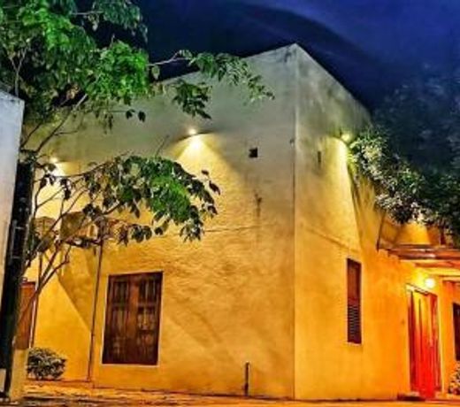 Hamilton Tourist Rest