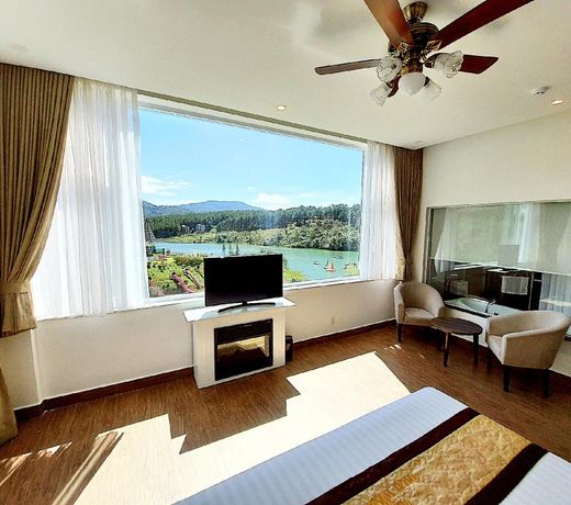 Dalat Wonder  Resort