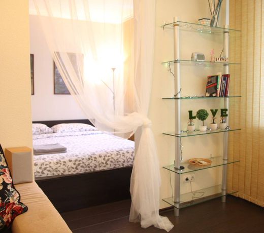 Apartment on Ilyicha 19