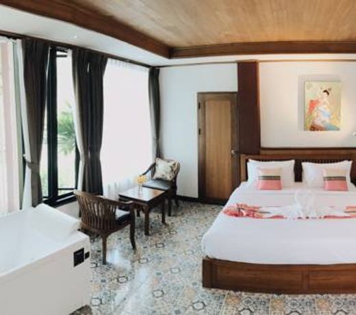 Royal Train Garden Resort