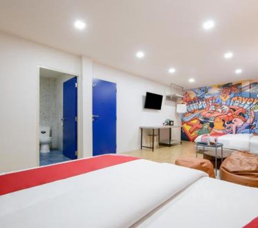 OYO 327 The Pattaya Story Poshtel