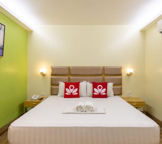 ZEN Rooms Sun Star Manila