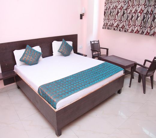 Collection O 44523 Shri Krishna Hotel Inn