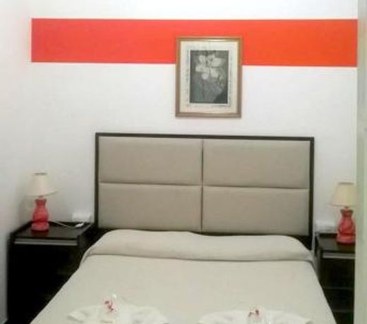 VoVo Resto-Hotel