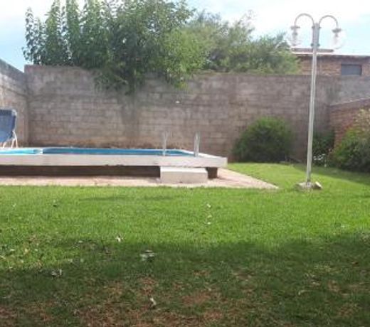 Casa con Piscina
