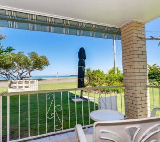 Ground floor, air condtioned apartment!