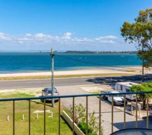 Fantastic Views from this top floor unit!