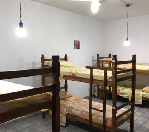 Parada 86 Hostel