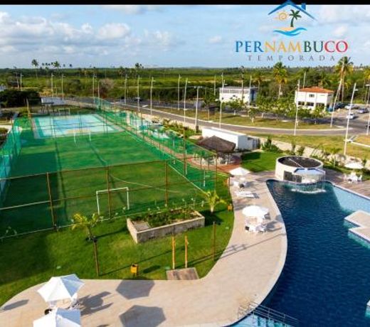 Muro Alto Condominio Clube