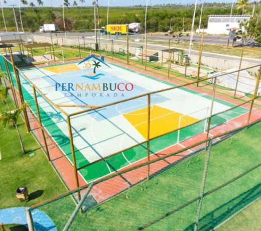 Muro Alto Condominio Clube