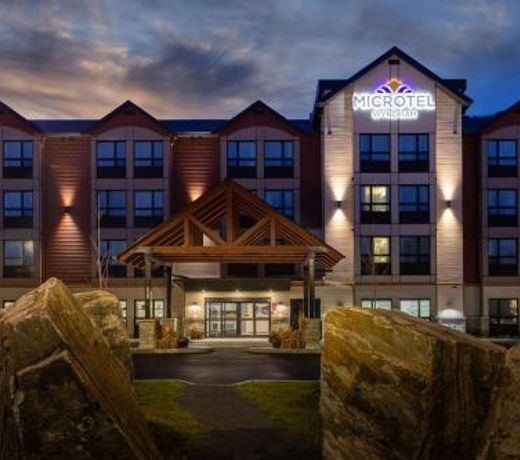 Microtel Inn & Suites by Wyndham Mont Tremblant