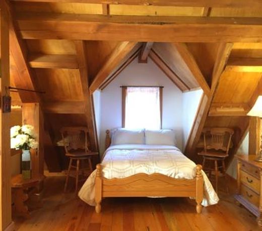 Owl Street Lodge