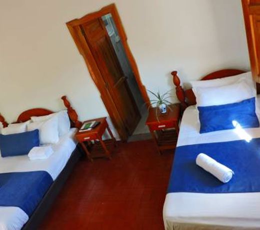 Castillo de Cascadas Finca Hotel