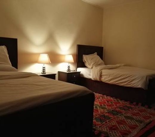 Atlantis pyramids inn