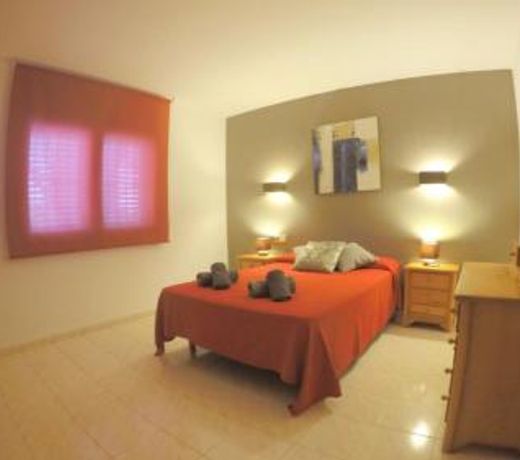 Villa KM2 lovely villa located just outside of Sa Carroca a 5 minute drive from Playa den Bossa