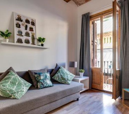 Charming & Convenient Apartment Near Plaza Espanya