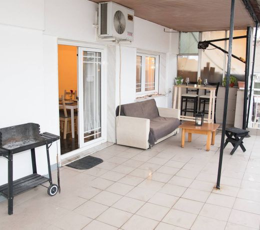Big balcony free parking  90 sqm near city center