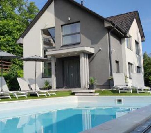 AQUA SOLAR APARTMANHÁZ
