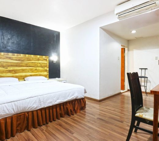 Lee Garden Hotel