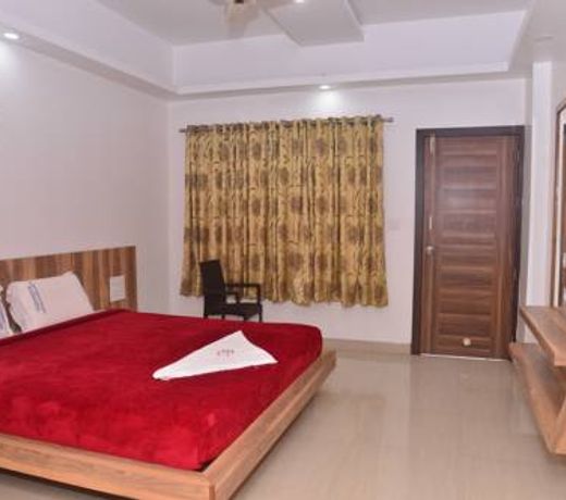 Amoghraj Hotel Gaurav Garden