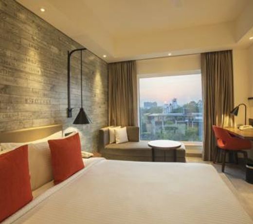 Lemon Tree Premier City Center Pune