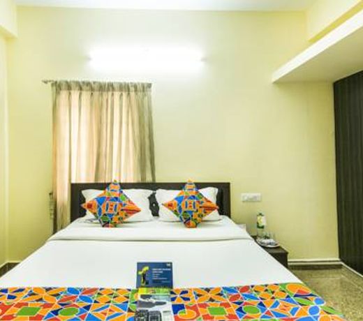 FabHotel Rithikha Inn III Manapakkam