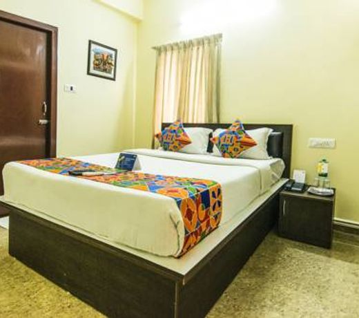FabHotel Rithikha Inn III Manapakkam