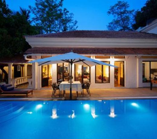StayVista at La Bougainvillea
